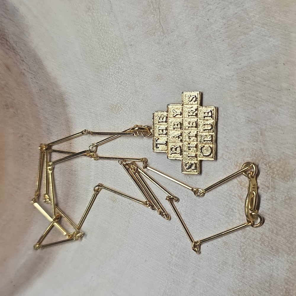 Gold Plated Vintage The Baby Sitters Club Pendant - Picture 3 of 7